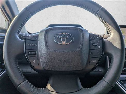 Used 2023 Toyota bZ4X XLE image 16