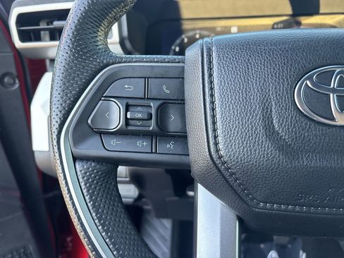 Used 2024 Toyota Tacoma TRD Off-Road image 18