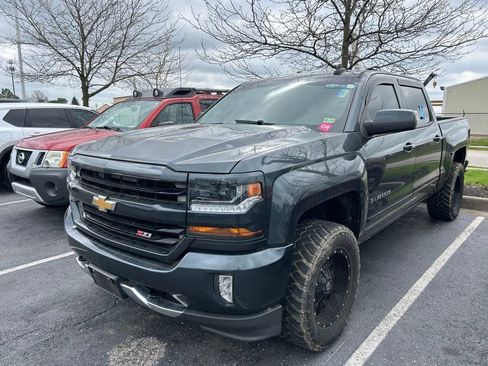 Used 2017 Chevrolet Silverado 1500 LT w/ All Star Edition image 2