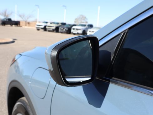 New 2025 Ford Escape SE w/ PHEV Premium Package image 17