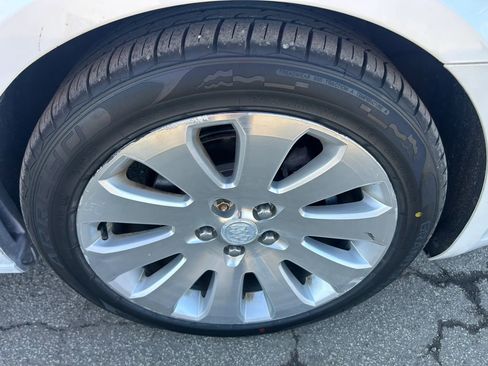 Used 2016 Buick LaCrosse Leather AWD/4WD image 25