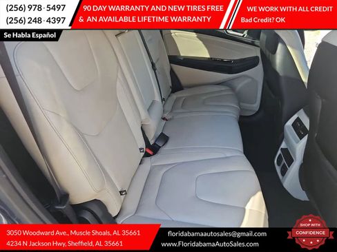 Used 2019 Ford Edge Titanium image 8