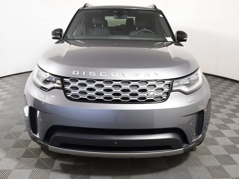 Certified 2025 Land Rover Discovery S AWD/4WD image 10