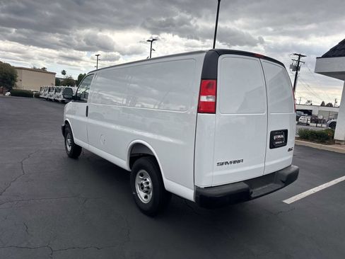 New 2025 GMC Savana 2500 w/ Driver Convenience Package RWD image 7