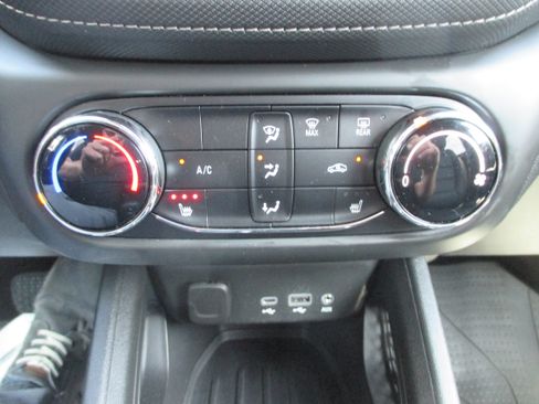 Used 2023 Chevrolet TrailBlazer ACTIV AWD/4WD image 18