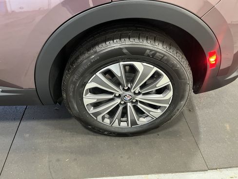 Certified 2024 Buick Envision Preferred AWD/4WD image 28