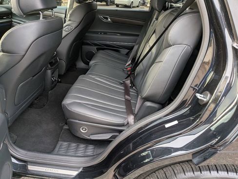 Used 2024 Genesis GV80 2.5T AWD/4WD image 26