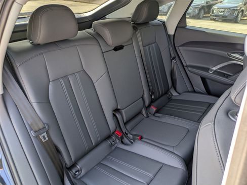 New 2025 Audi Q5 Premium Plus image 11