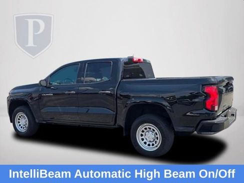 Used 2023 Chevrolet Colorado W/T RWD image 9