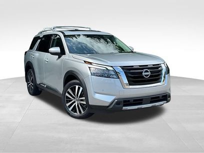 Certified 2025 Nissan Pathfinder Platinum w/ Cargo Package