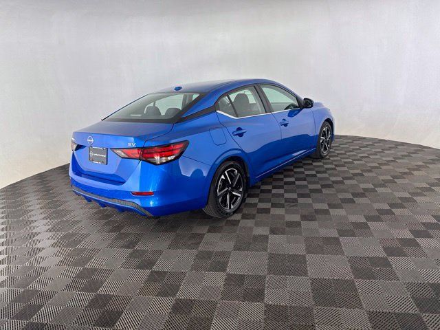 Used 2024 Nissan Sentra SV FWD image 5