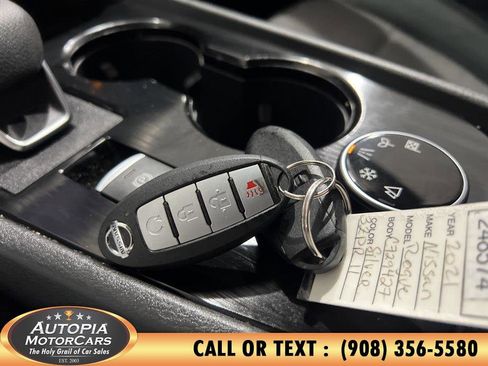 Used 2021 Nissan Rogue SV AWD/4WD image 30
