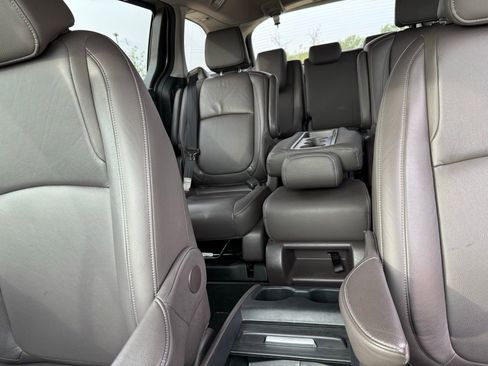 Used 2023 Honda Odyssey EX-L image 20