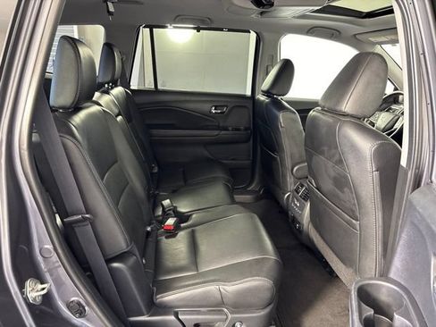 Used 2019 Honda Pilot EX-L image 38