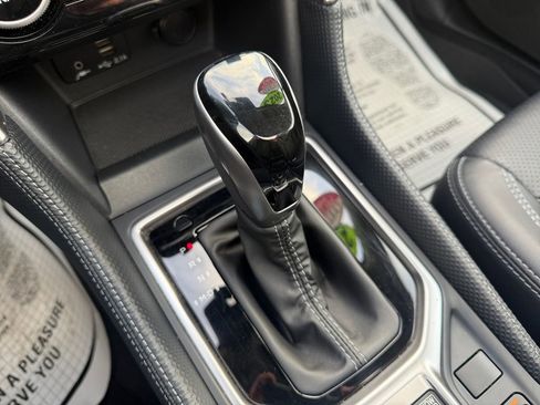 Certified 2023 Subaru Forester Limited image 24