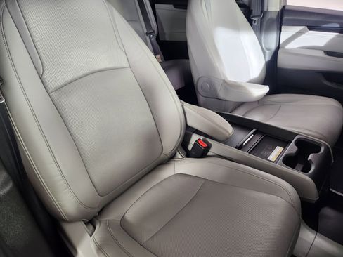 Used 2018 Honda Odyssey Elite image 10