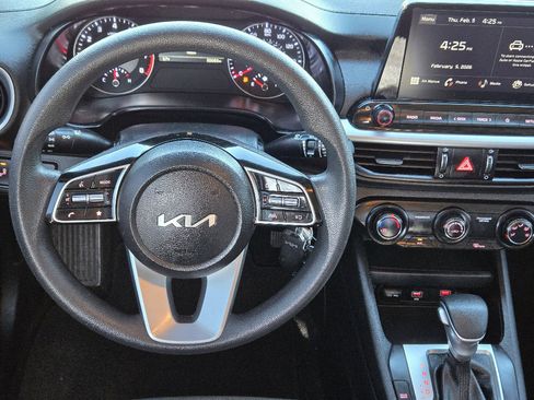 Certified 2024 Kia Forte LXS w/ LXS Technology Package image 10