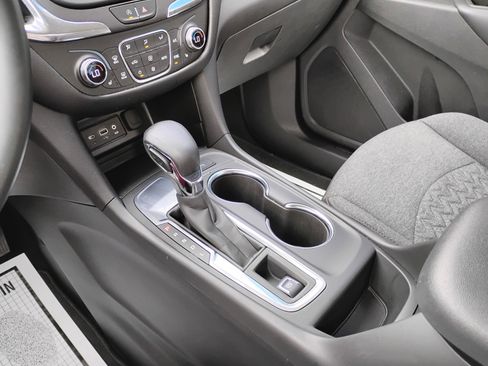 Used 2023 Chevrolet Equinox LT image 13