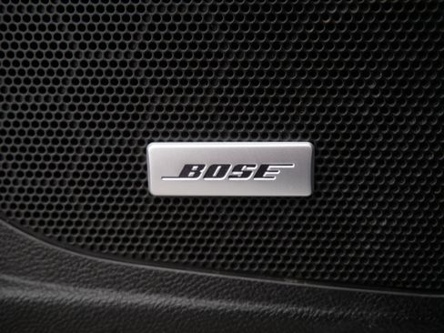 Used 2016 Chevrolet Impala LTZ w/ Enhanced Convenience Package image 27