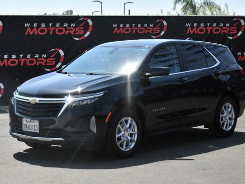 Used 2022 Chevrolet Equinox LT image 3