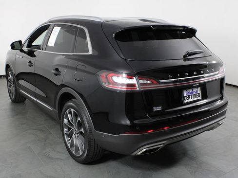 Used 2023 Lincoln Nautilus Reserve w/ Equipment Group 201A AWD/4WD image 3