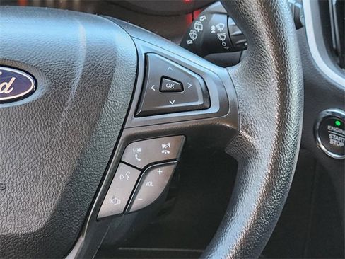 Used 2022 Ford Edge SE w/ Black Appearance Package image 32