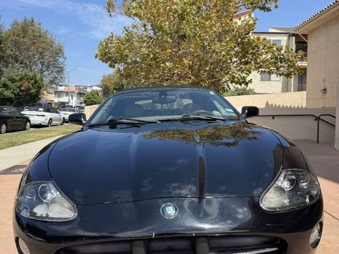 Used 2006 Jaguar XK8 Convertible RWD image 12