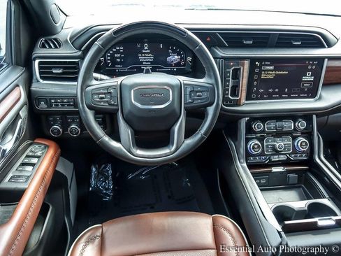 Used 2024 GMC Yukon Denali Ultimate image 16