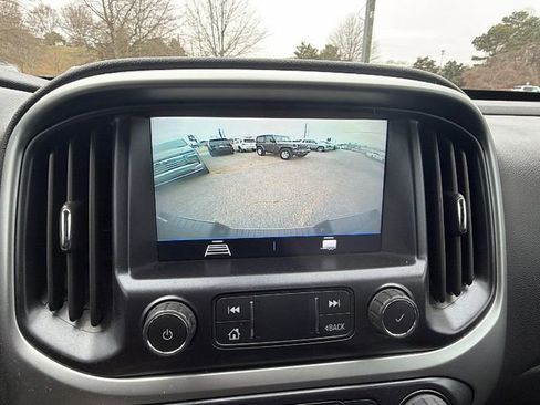 Certified 2022 Chevrolet Colorado LT w/ LT Convenience Package image 30