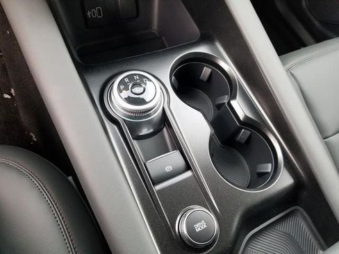 New 2026 Ford Explorer Active w/ Active Comfort Package image 22