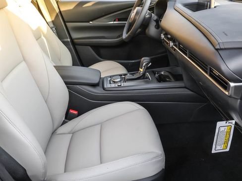 New 2026 MAZDA CX-30 AWD 2.5 S w/ Select Sport Pkg image 42