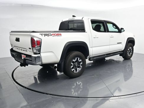 Used 2023 Toyota Tacoma TRD Off-Road AWD/4WD image 8