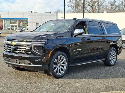 New 2026 Chevrolet Suburban Premier w/ Sun And Tow Package AWD/4WD image 2