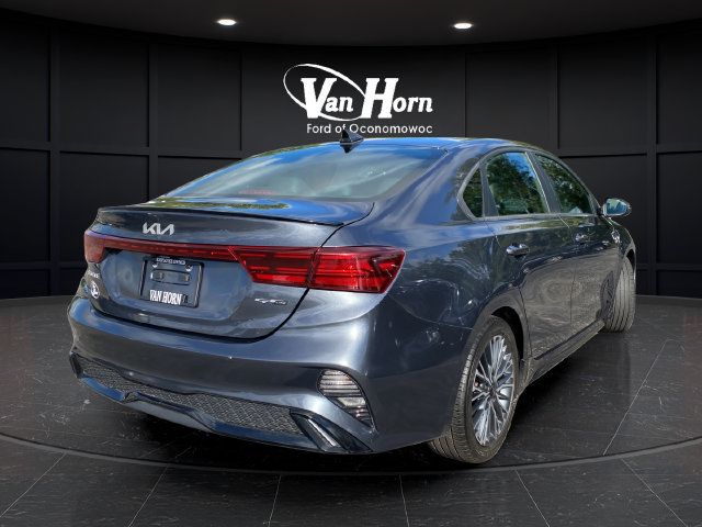 Used 2023 Kia Forte GT-Line w/ GT-Line Premium Package FWD image 7