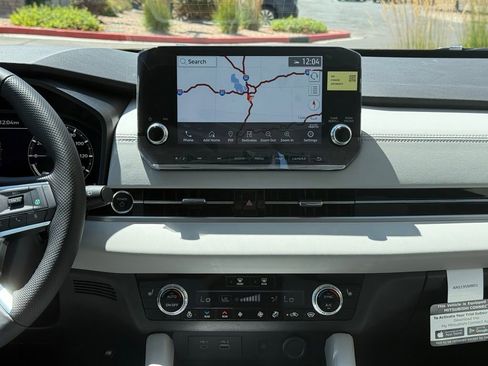 New 2025 Mitsubishi Outlander SEL image 14