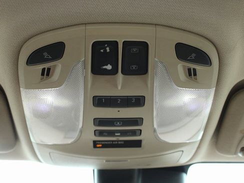 Used 2014 Buick LaCrosse Premium w/ Driver Confidence Package image 28