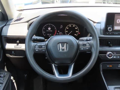 Used 2024 Honda CR-V LX image 18