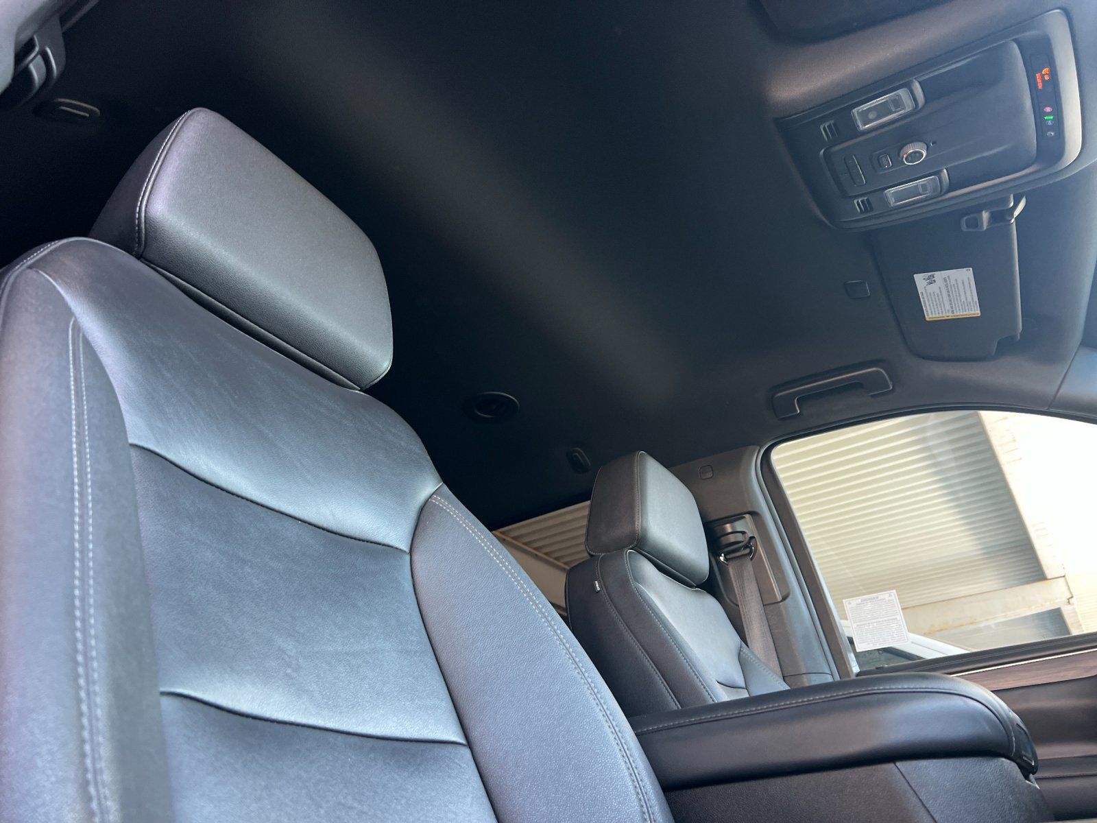 Used 2023 Chevrolet Tahoe LT AWD/4WD image 18
