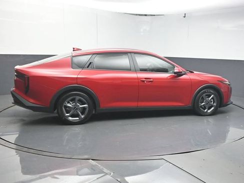 Used 2025 Kia K4 FWD image 8