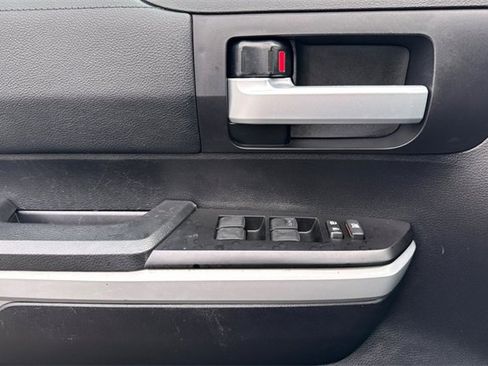Used 2020 Toyota Tundra SR5 image 11