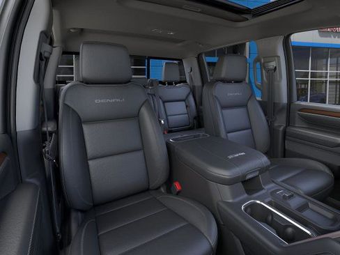New 2025 GMC Sierra 3500 Denali w/ Technology Package image 32