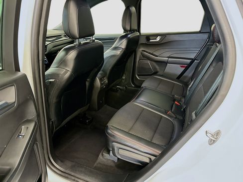 Used 2023 Ford Escape ST-Line image 28