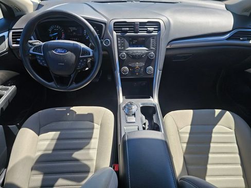Used 2019 Ford Fusion S FWD image 17