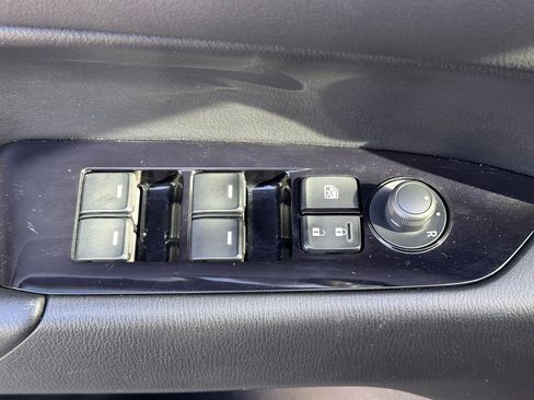 Used 2019 MAZDA CX-5 Touring image 21