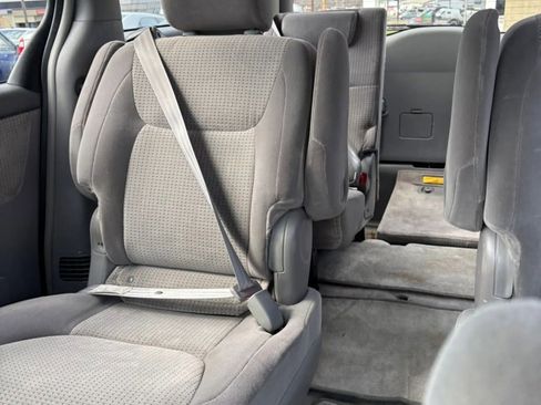 Used 2008 Toyota Sienna LE image 24