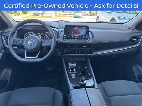 Used 2023 Nissan Rogue S AWD/4WD image 11