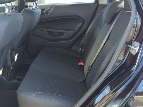 Certified 2018 Ford Fiesta SE image 22