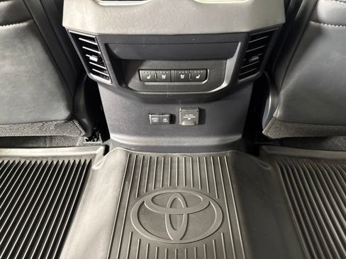 Used 2025 Toyota Tundra Capstone AWD/4WD image 13