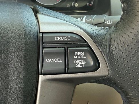 Used 2017 Honda Odyssey EX-L image 16