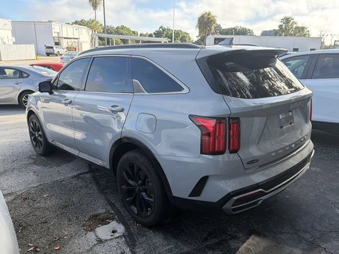 Used 2022 Kia Sorento SX FWD image 6